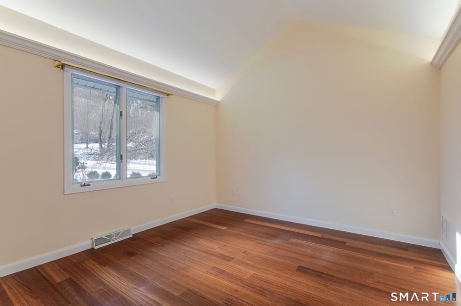 5 Mohawk Lane Photo 27