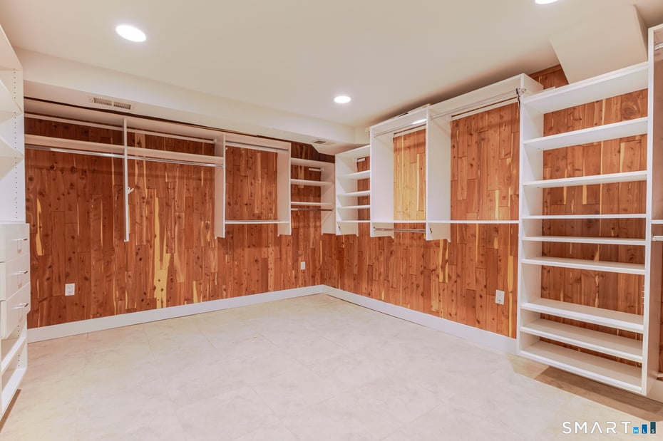 5 Mohawk Lane Photo 36