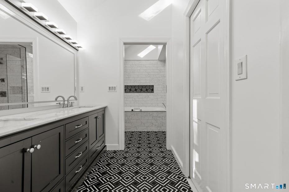 9 Lazy Brook Road Photo 20