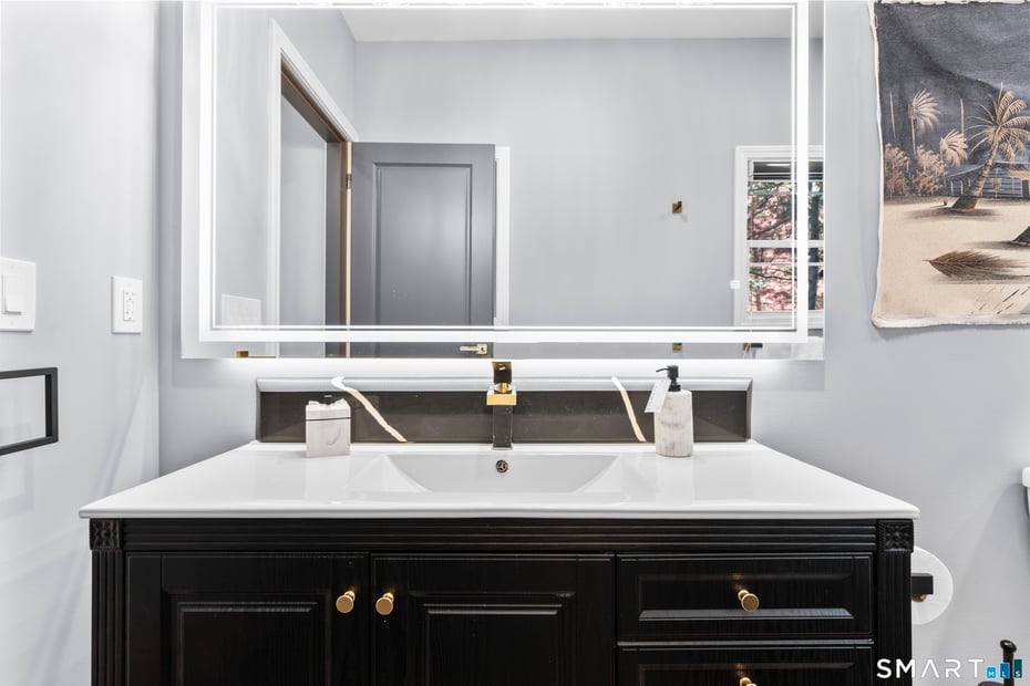 370a West Mountain Road Photo 17