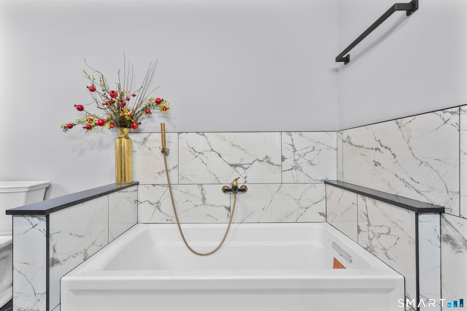 370a West Mountain Road Photo 30