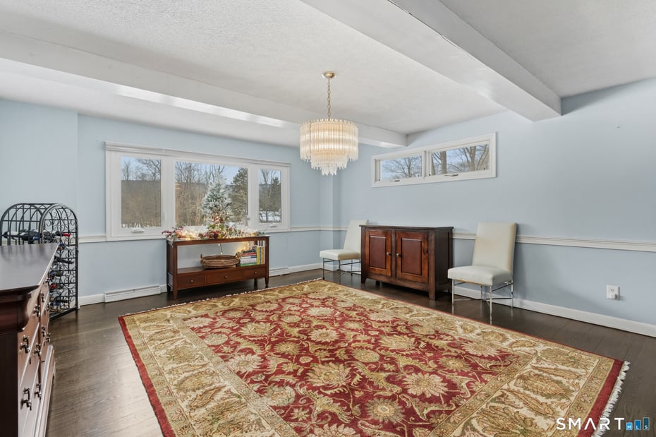 324 Old Farms Road Photo 18