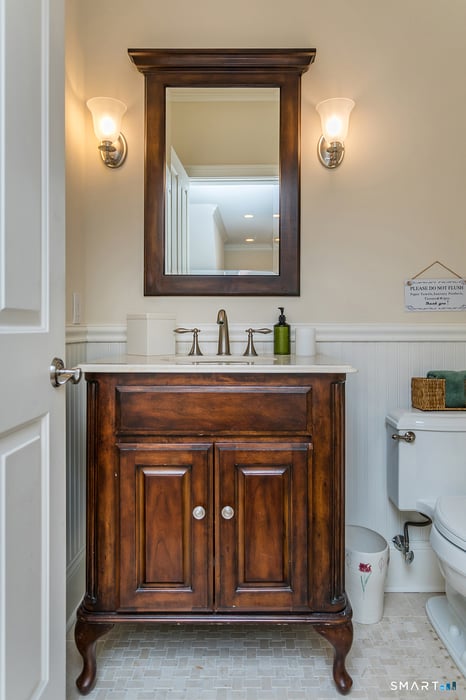 164 North Lake Shore Drive Photo 7