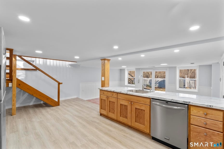 309 Twin Lakes Road Photo 18