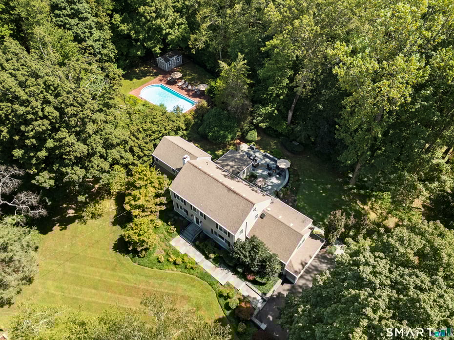 19 Robin Road Photo 8