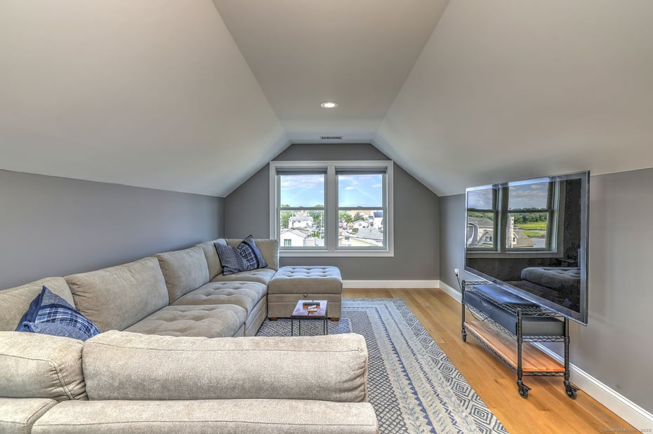 3 Francis Street Photo 27