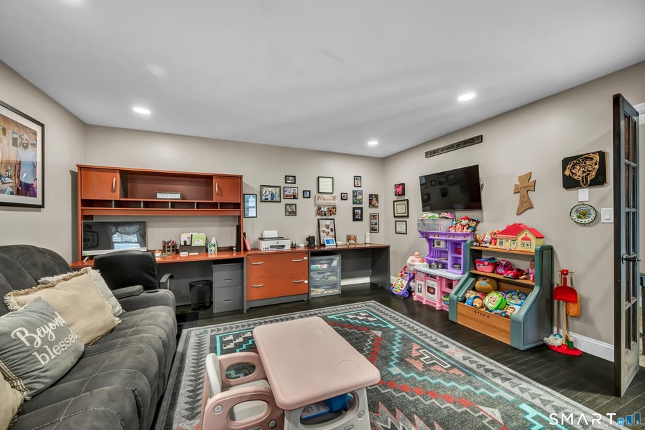 24 Colonial Ridge Drive Photo 14