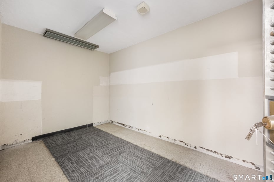 43 Pennsylvania Avenue Photo 12