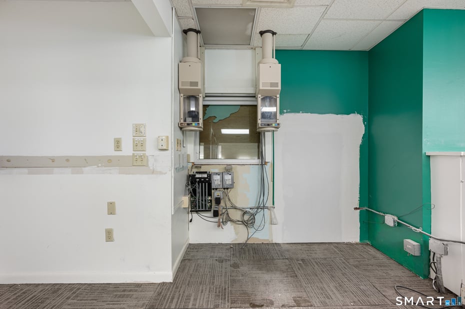 43 Pennsylvania Avenue Photo 27