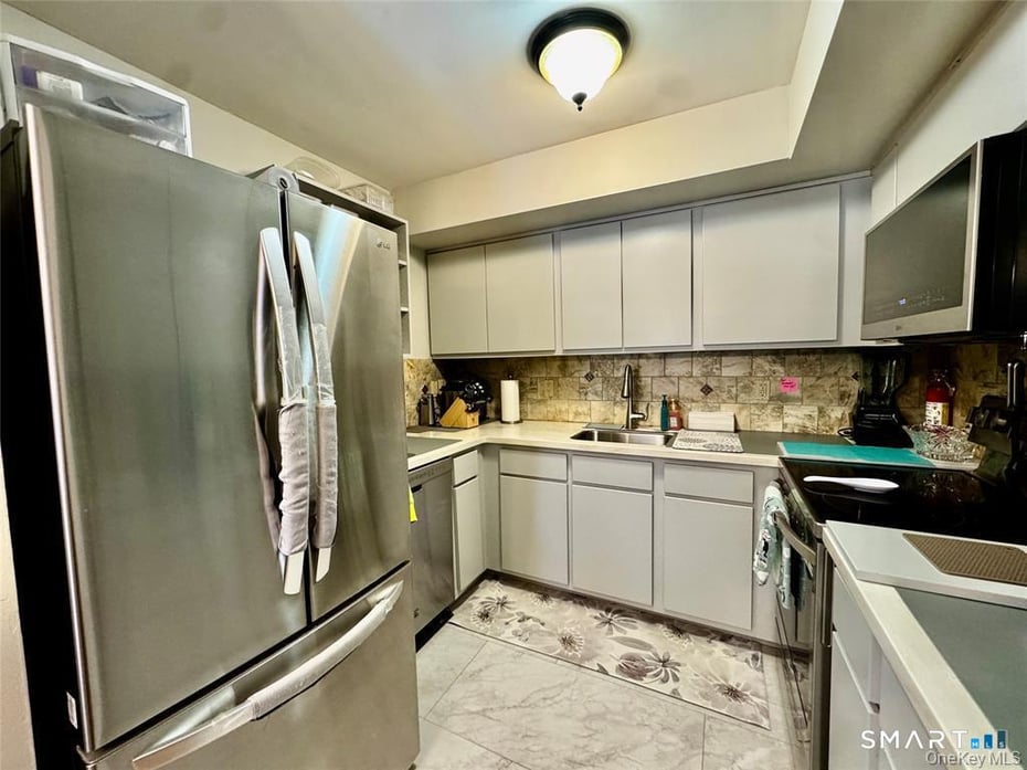 53 Jefferson Oval  #B Photo 9