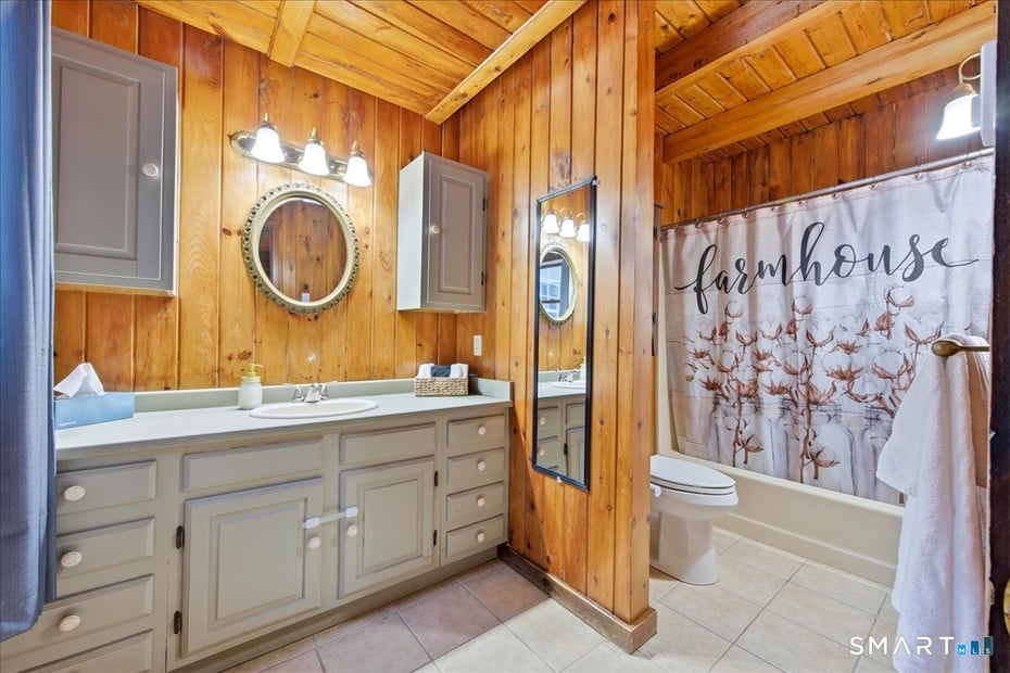 32 Krug Road Photo 17