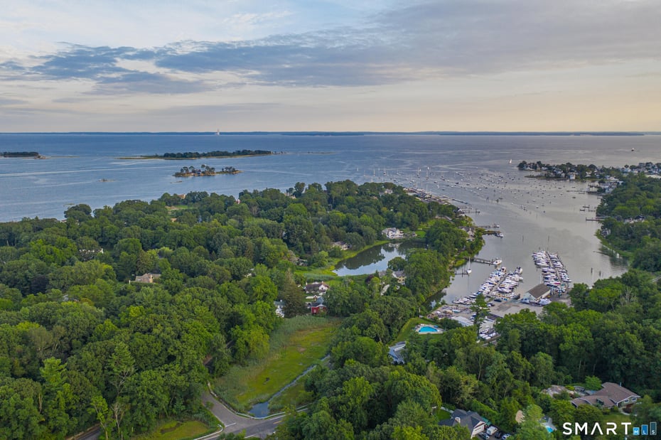 3 Hilltop Road Photo 3