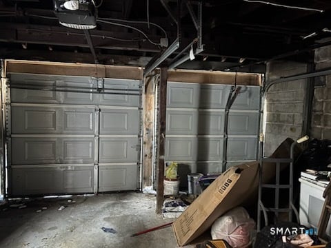 690 William Street Photo 7