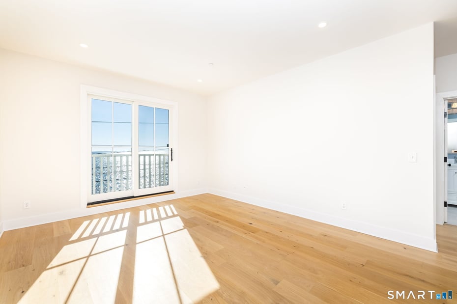 185 Main Street  #305 Photo 17