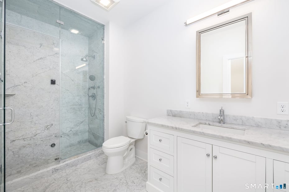 185 Main Street  #305 Photo 22