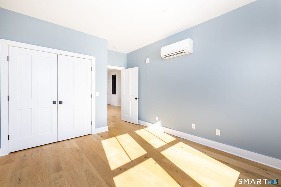 185 Main Street  #305 Photo 25