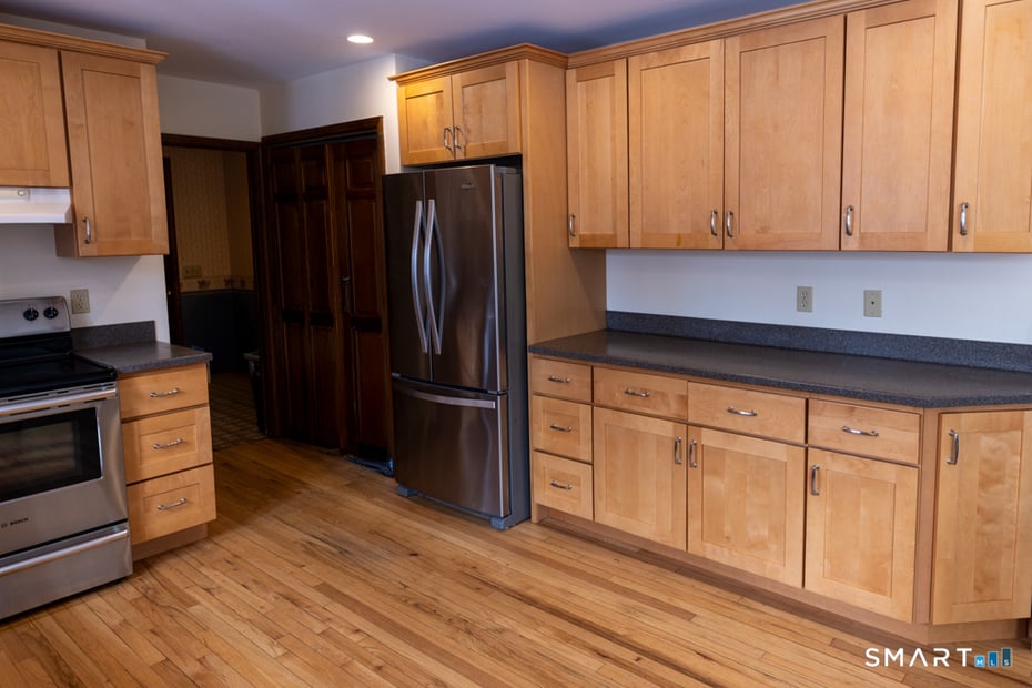 7 Hickory Hill Drive Photo 5