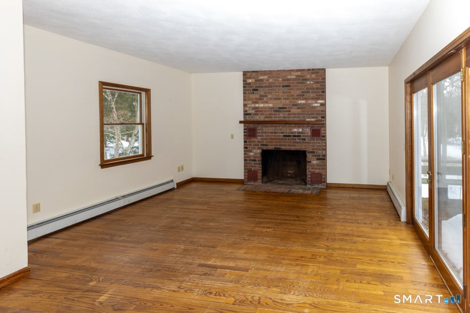 7 Hickory Hill Drive Photo 9