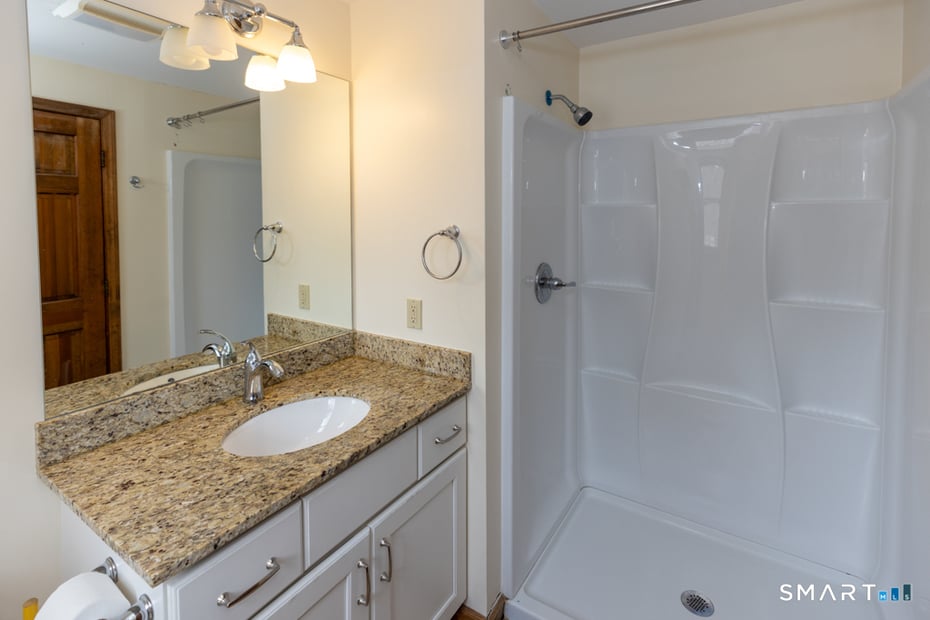 7 Hickory Hill Drive Photo 16