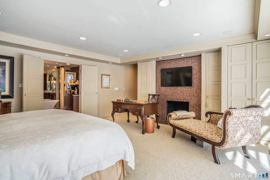 33 Mountain Farms Road Photo 13