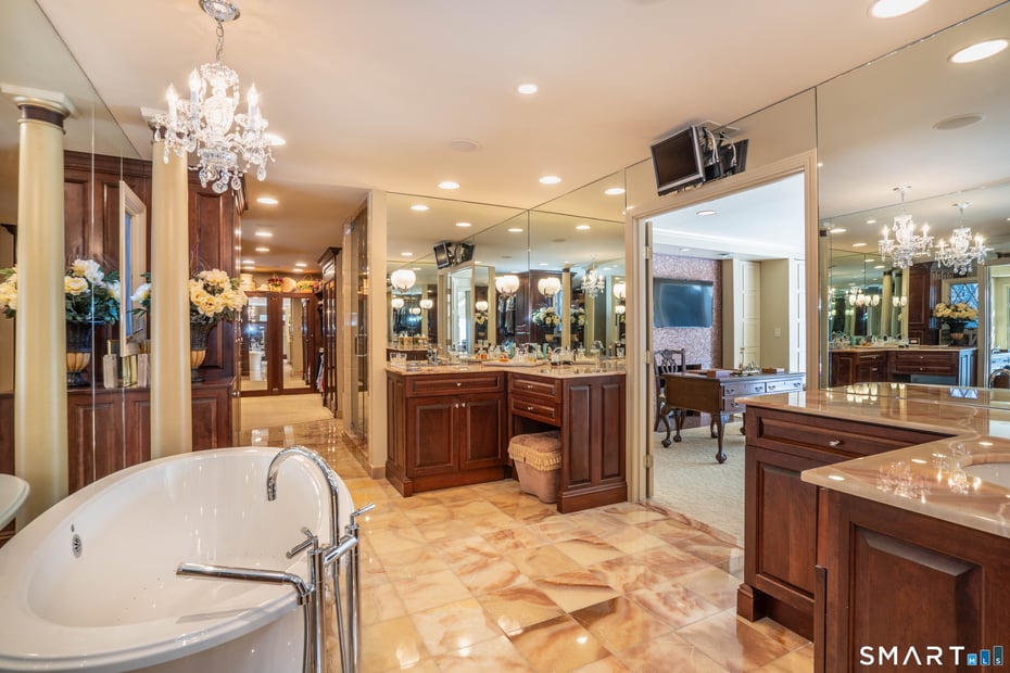 33 Mountain Farms Road Photo 16