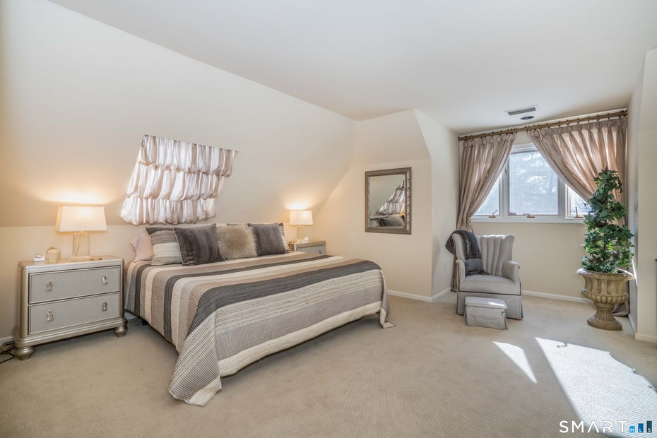 33 Mountain Farms Road Photo 22