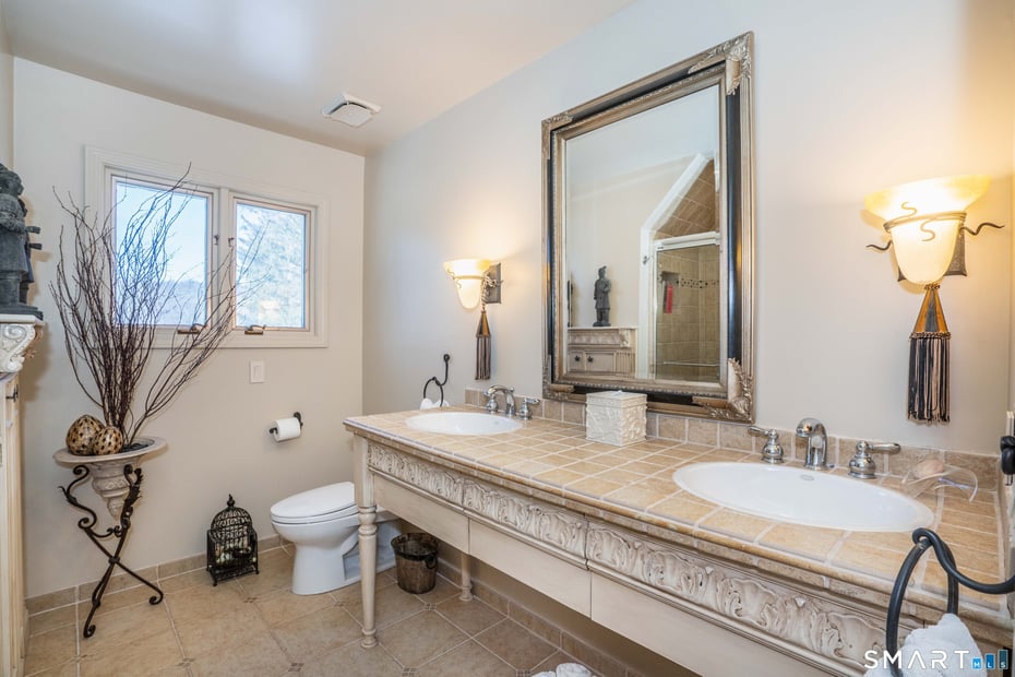 33 Mountain Farms Road Photo 23