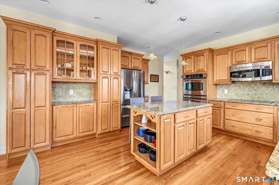 16 Scotch Pine Drive Photo 19