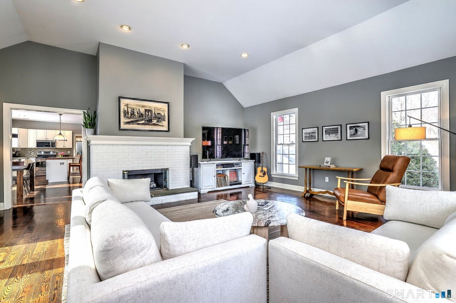 66 Summit Drive Photo 14