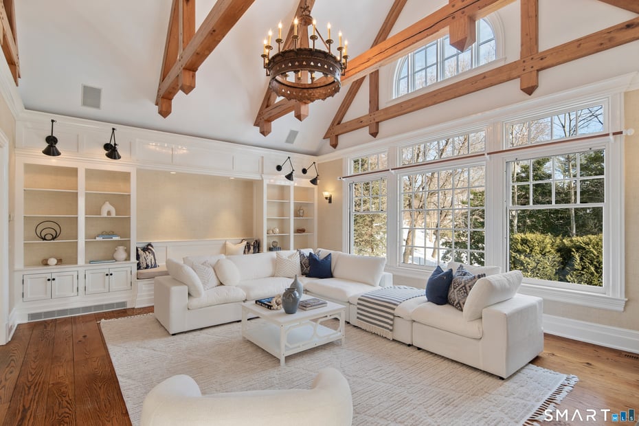 10 Cross Road Photo 24