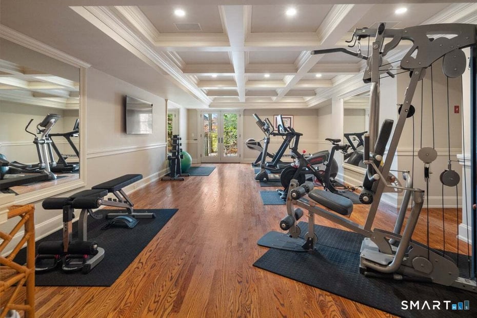 10 Cross Road Photo 36