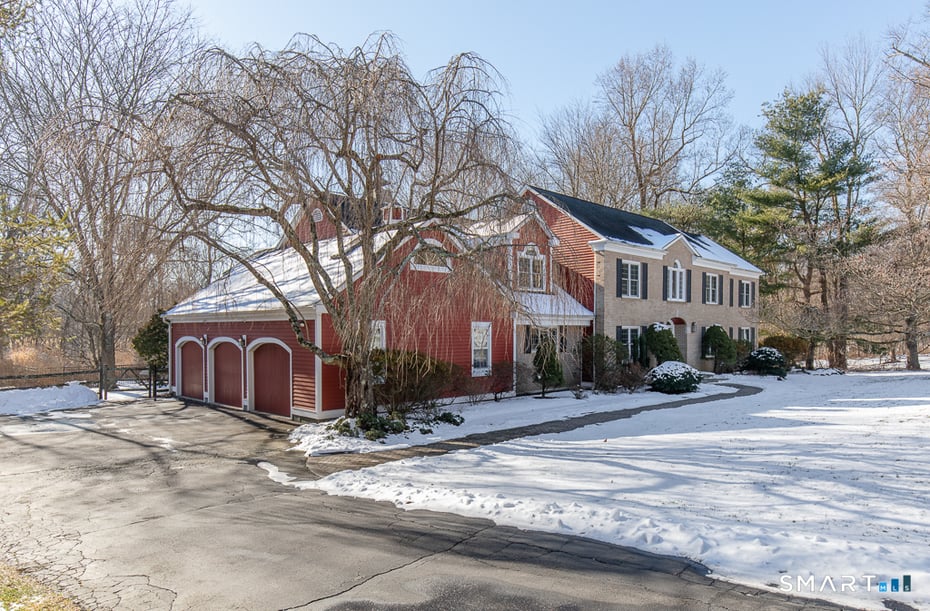 56 Penny Lane Photo 3