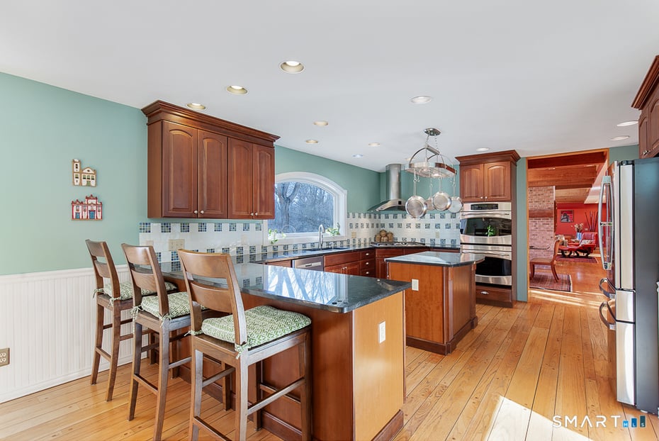 56 Penny Lane Photo 7