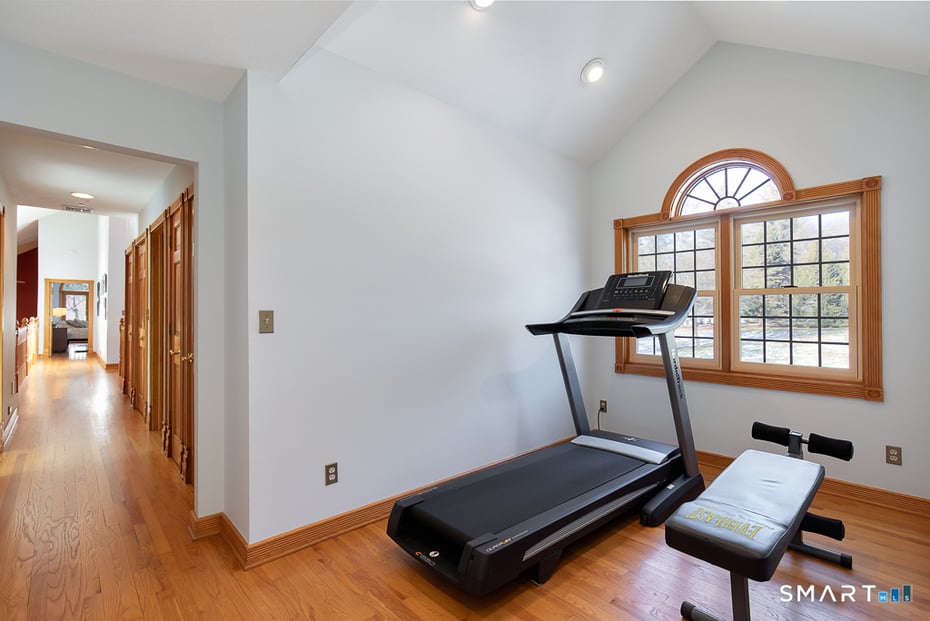 56 Penny Lane Photo 33