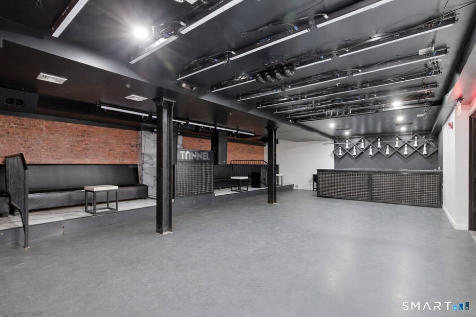 99 Orange Street Photo 8