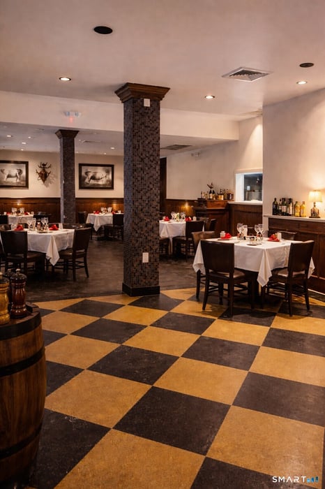 99 Orange Street Photo 11