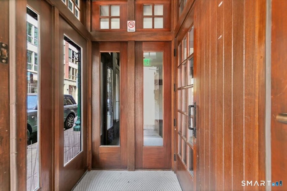 99 Orange Street Photo 23