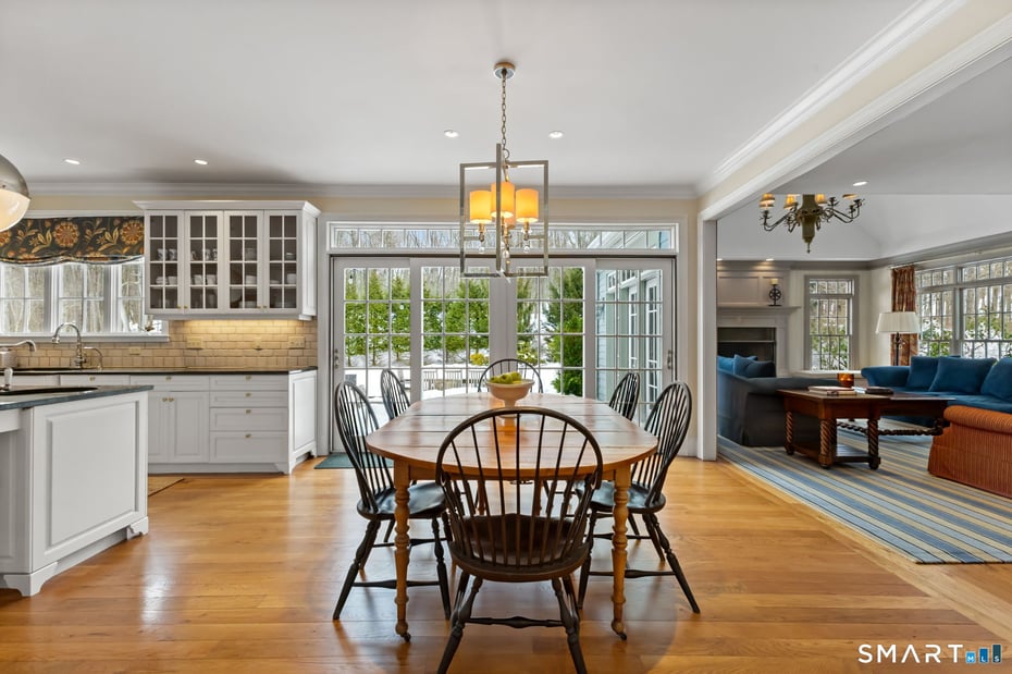 10 Pheasant Hill Road Photo 4