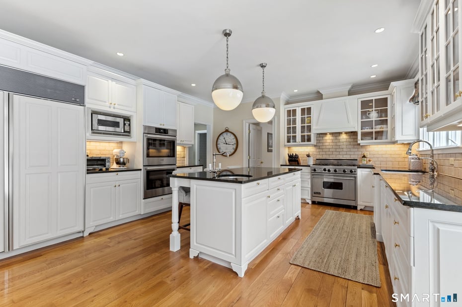 10 Pheasant Hill Road Photo 9