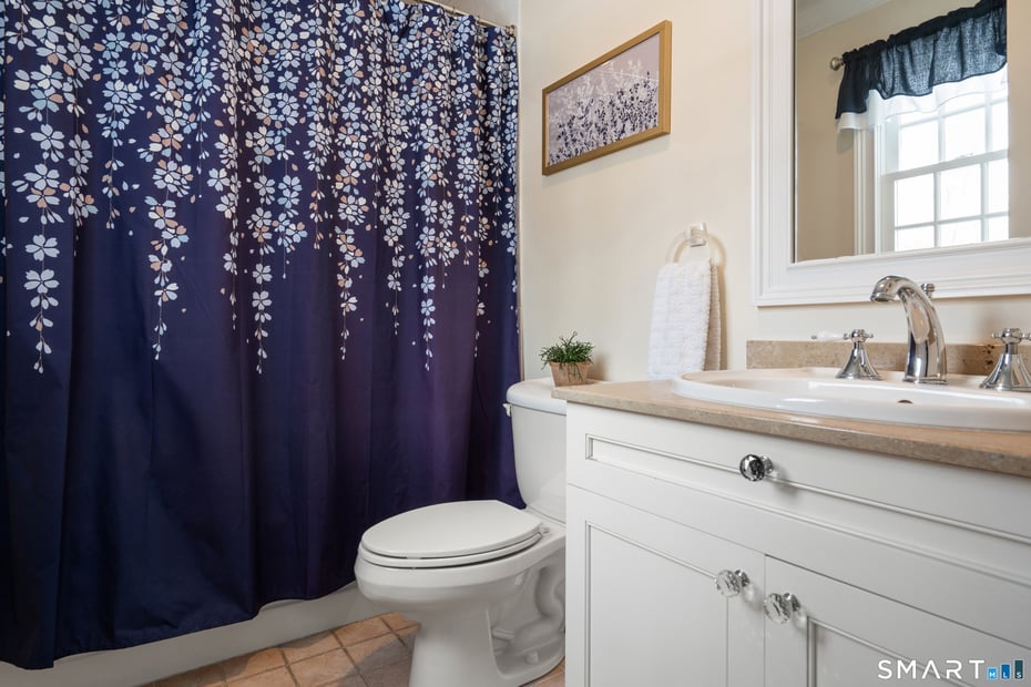 10 Pheasant Hill Road Photo 23