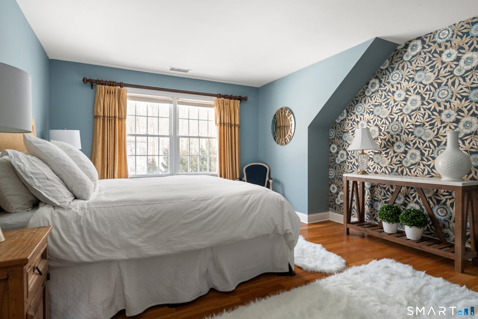 10 Pheasant Hill Road Photo 30