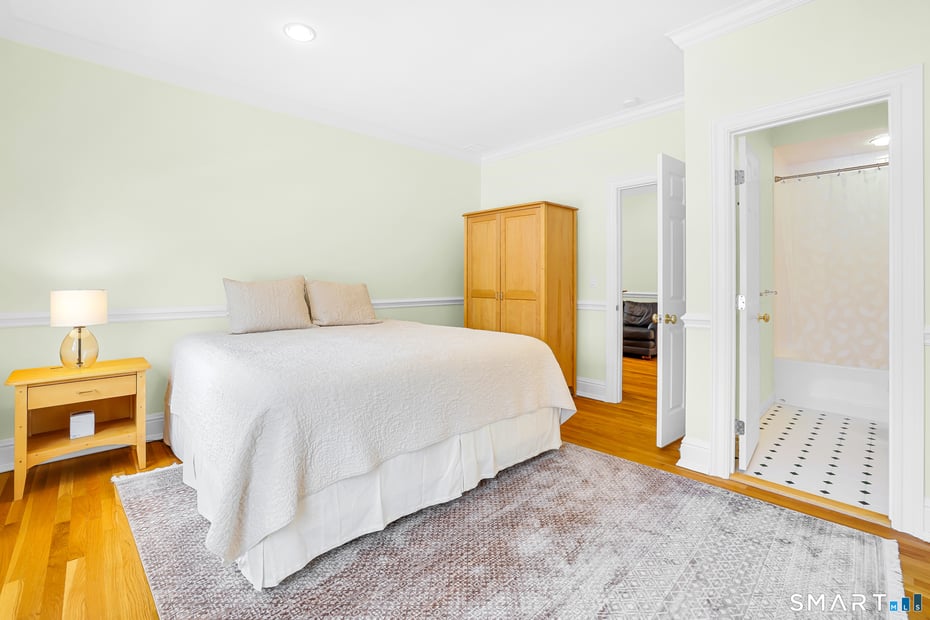 9 Dunham Lane Photo 30