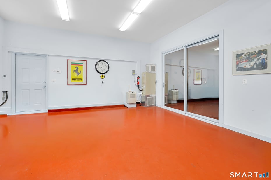 9 Dunham Lane Photo 34