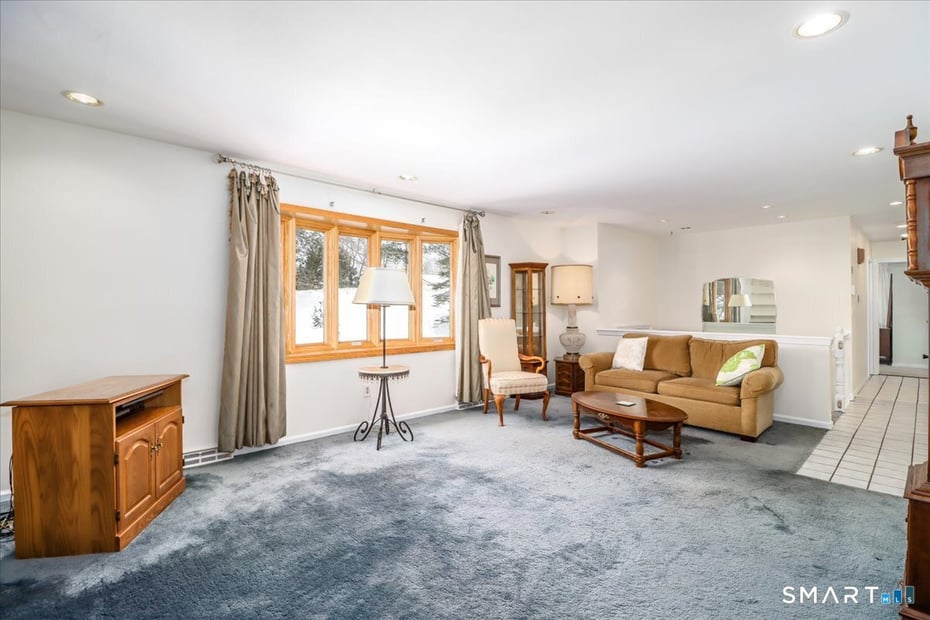 135 Parsonage Hill Road Photo 5