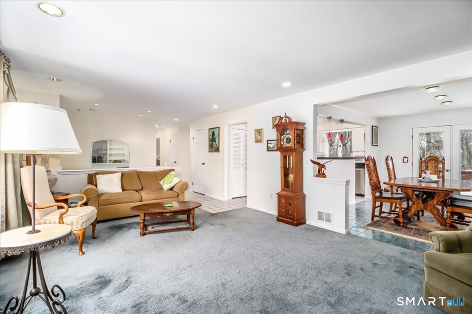 135 Parsonage Hill Road Photo 6