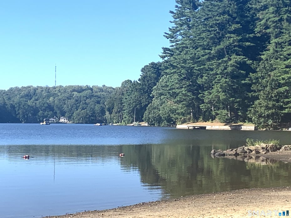 7 East Lake Road Photo 2