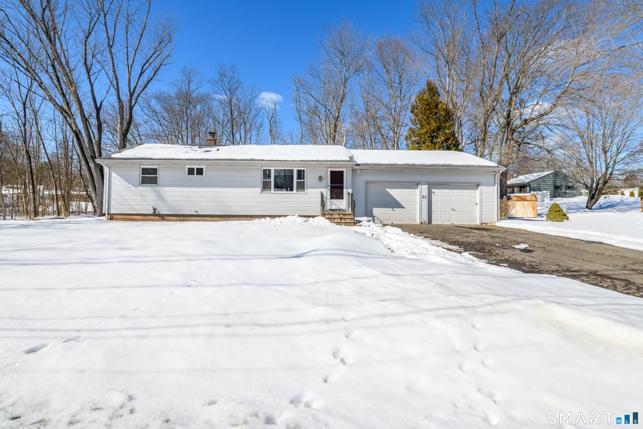 23 Ridgefield Road Photo 1