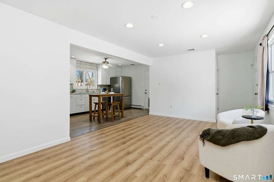 23 Ridgefield Road Photo 9