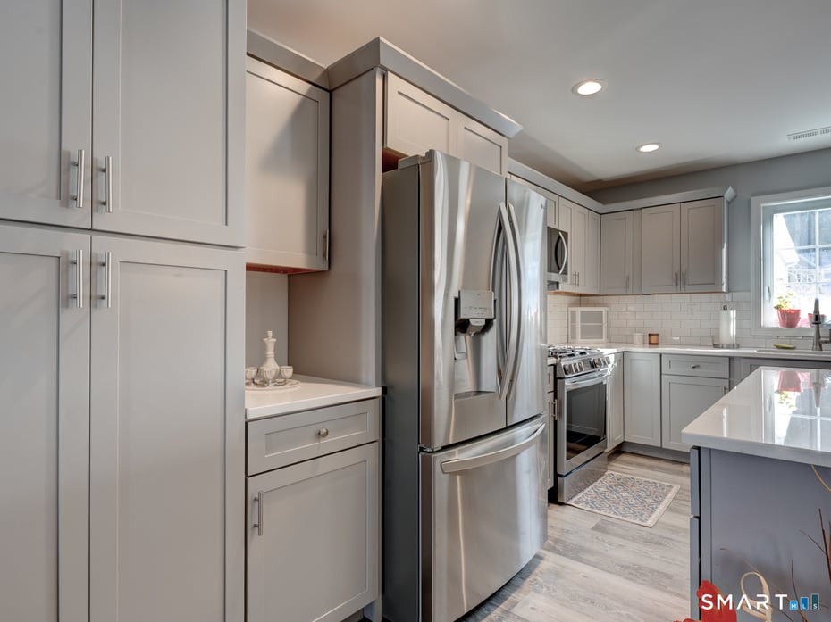 23 Hannah Way Photo 11