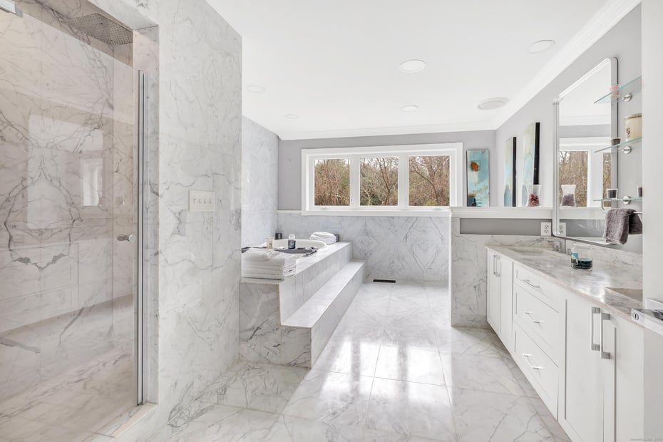 101 Northwood Drive Photo 15